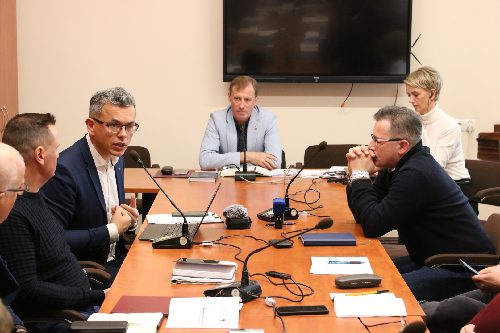 "Ekstraklasa Futsalu nie jest dla Chojnic". Prezes Red Devils tłumaczył się radnym ze spadku i rozliczenia stypendiów dla zawodników